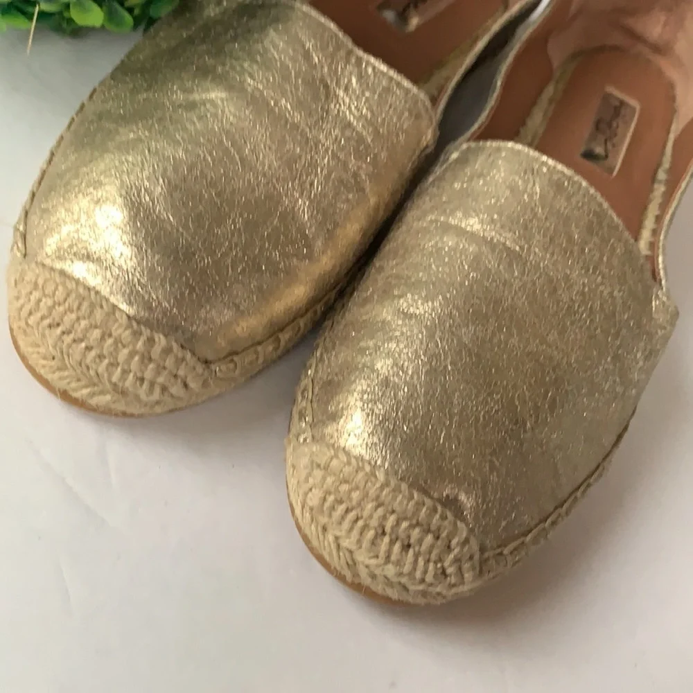 Halogen Gold‎ Leather Espadrille Flats Size 8.5